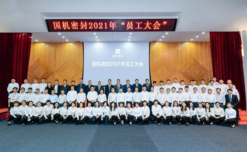 包攬18項(xiàng)大獎(jiǎng)<div   id=